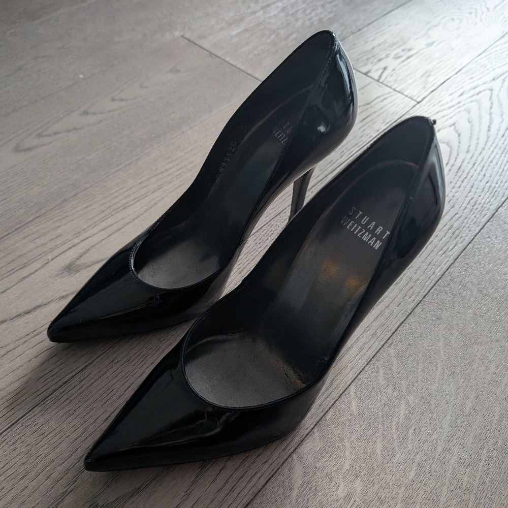 Stuart Weitzman Black Patent Leather Heels Sz 6